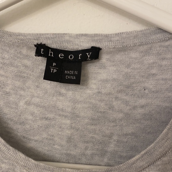 Theory shell - heather grey- $50 - Picture 2 of 2